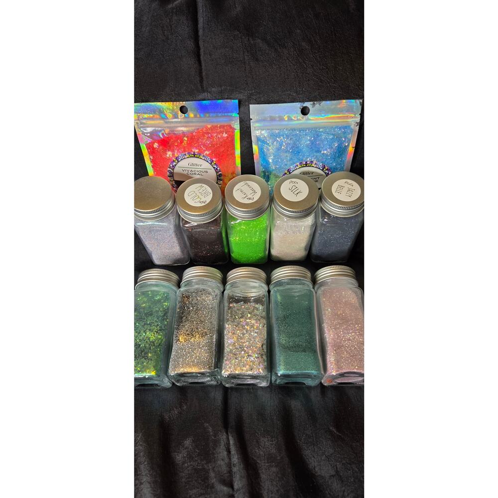 Lot of 12 Glitters